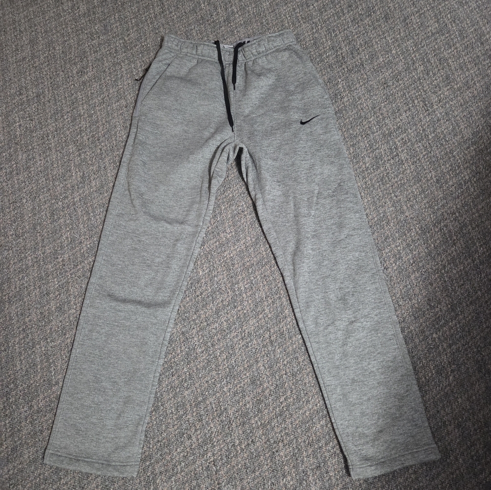 Nike Mens Gray Fleece Joggers with Swoosh